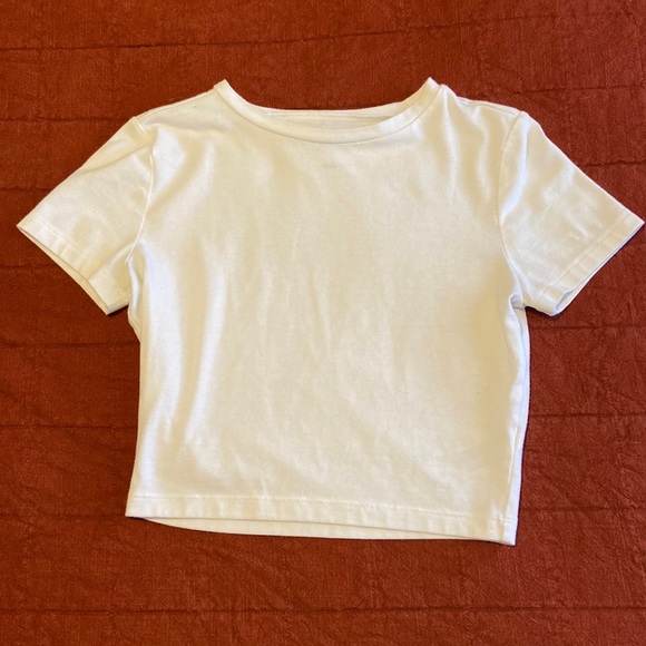 wild fable Tops - Small Wild Fable White Crop Top